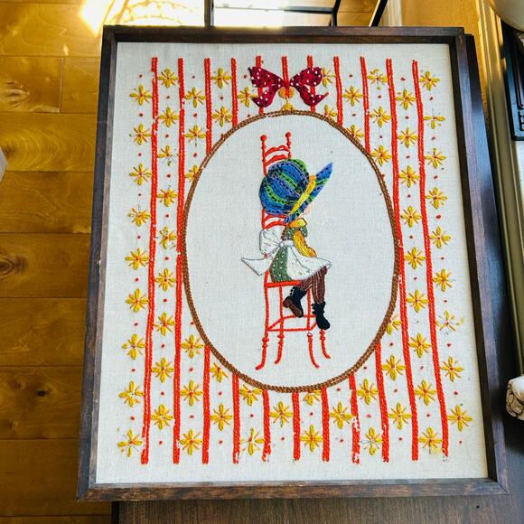 c1975 Large 21 x 18" Holly Hobbie Hand Embroidery Folk Art in Orange Wood Frame - Picture 1 of 12